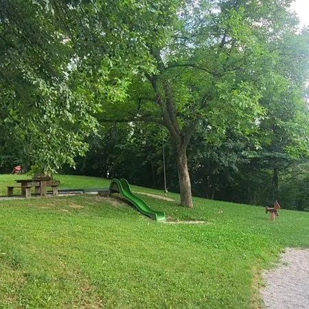 Tinyhouse Am Bach, 3144 Appartement Wald (Lower Austria)